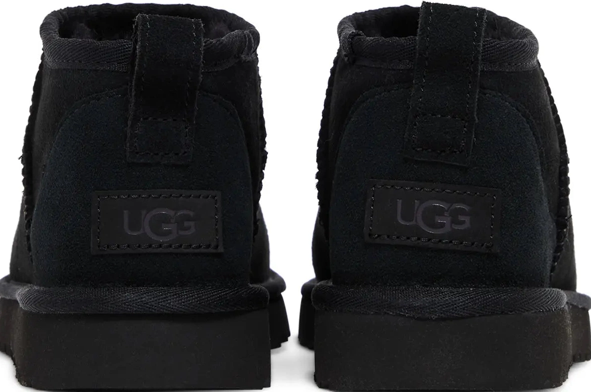 Ultra Mini Black W Classic UGG 0717